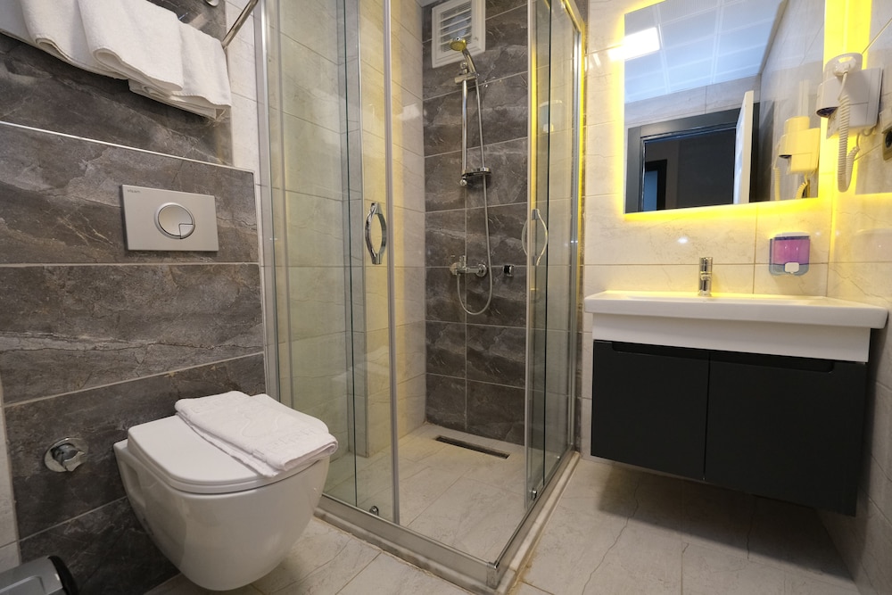 

Bologna - Mahmutlar - Alanya Risus Park Hotel