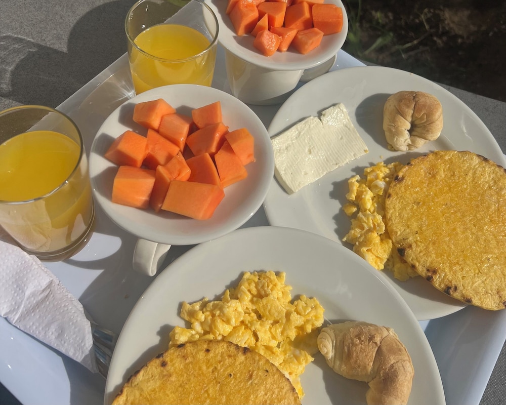 

Milano - Manizales - Hotel Campestre los Alpes