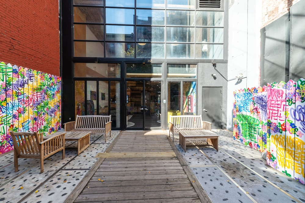 

Napoli - Jersey City - Orchard Street Hotel