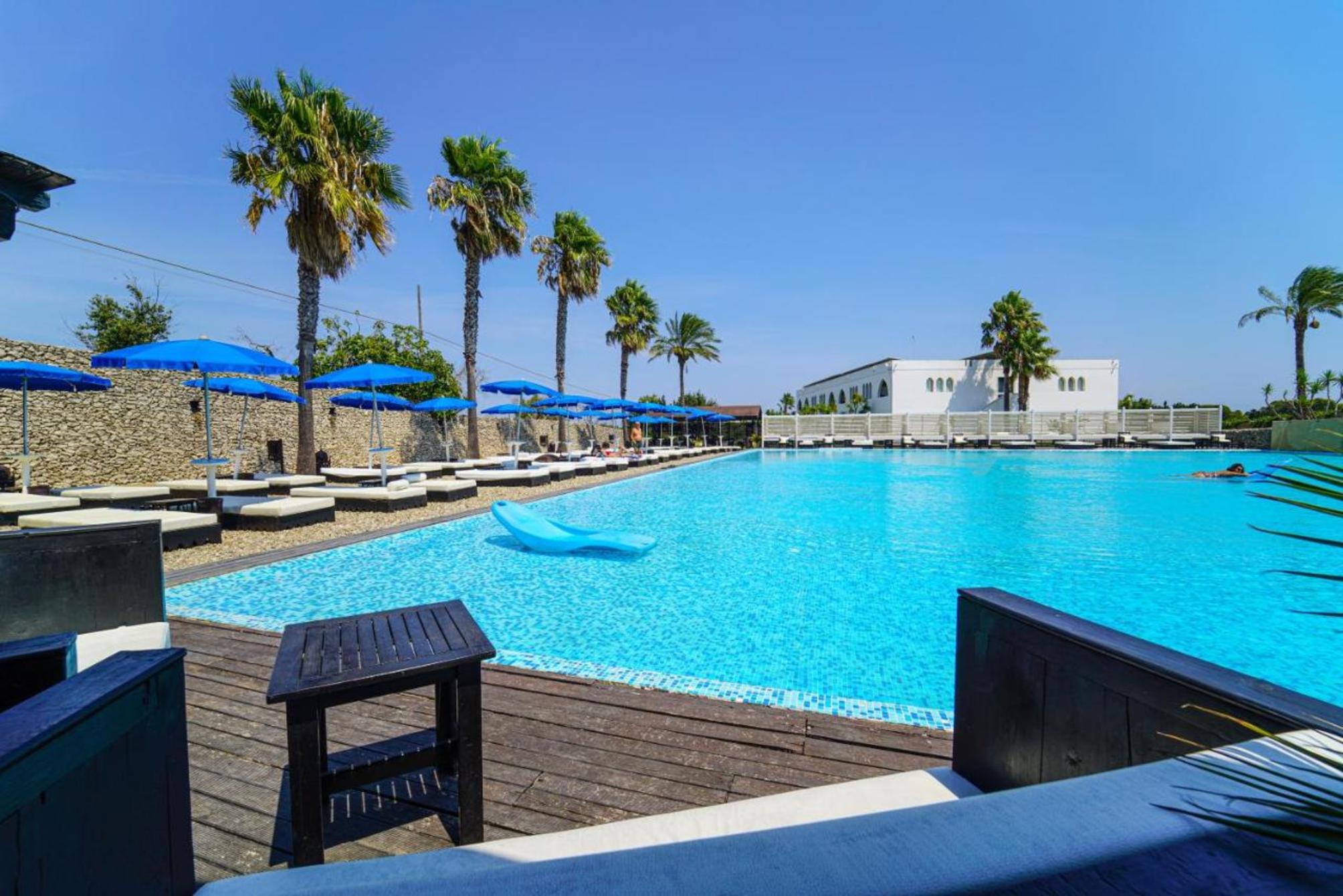 

Milano - Conca Specchiulla - Amareclub Baia Dei Turchi Resort - Adults Only