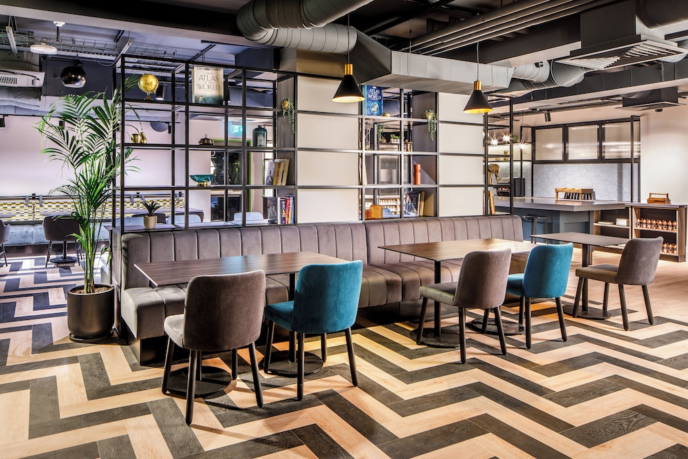 

Roma - New Barnet - Southgate Hotel London