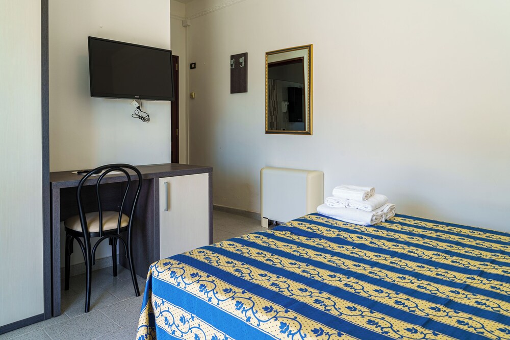 

Milano - Spongano - Hotel Le Macine