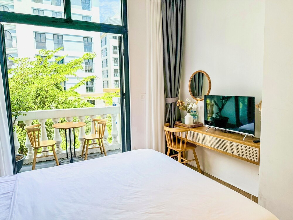 

Roma - Ganh Dau - May House Grand World Phu Quoc