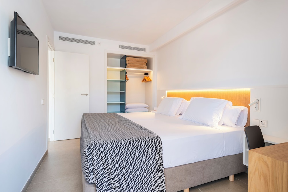 

Roma - Cala D'Or - Inturotel Cala Azul