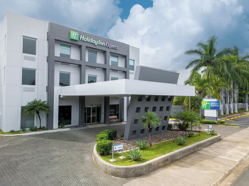 

Palermo - Brasil - Holiday Inn Express SAN JOSE FORUM