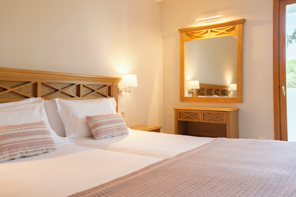 

Milano - Portopetro - Inturotel Esmeralda Garden