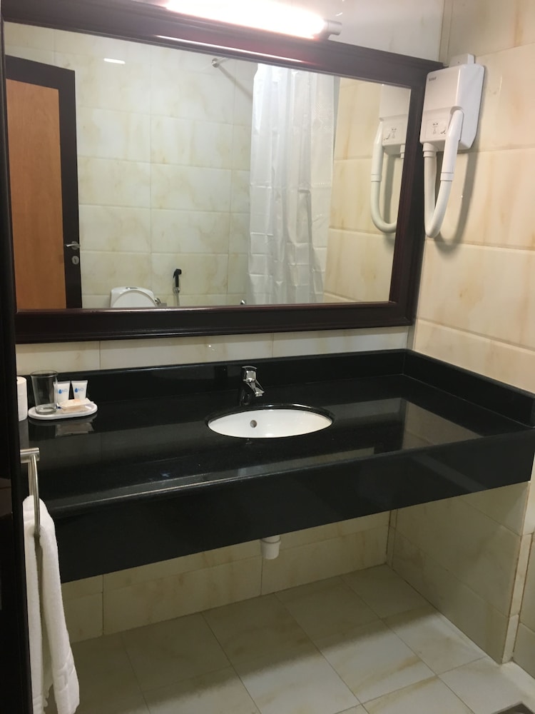 

Verona - Salalah - Muscat International Hotel Plaza