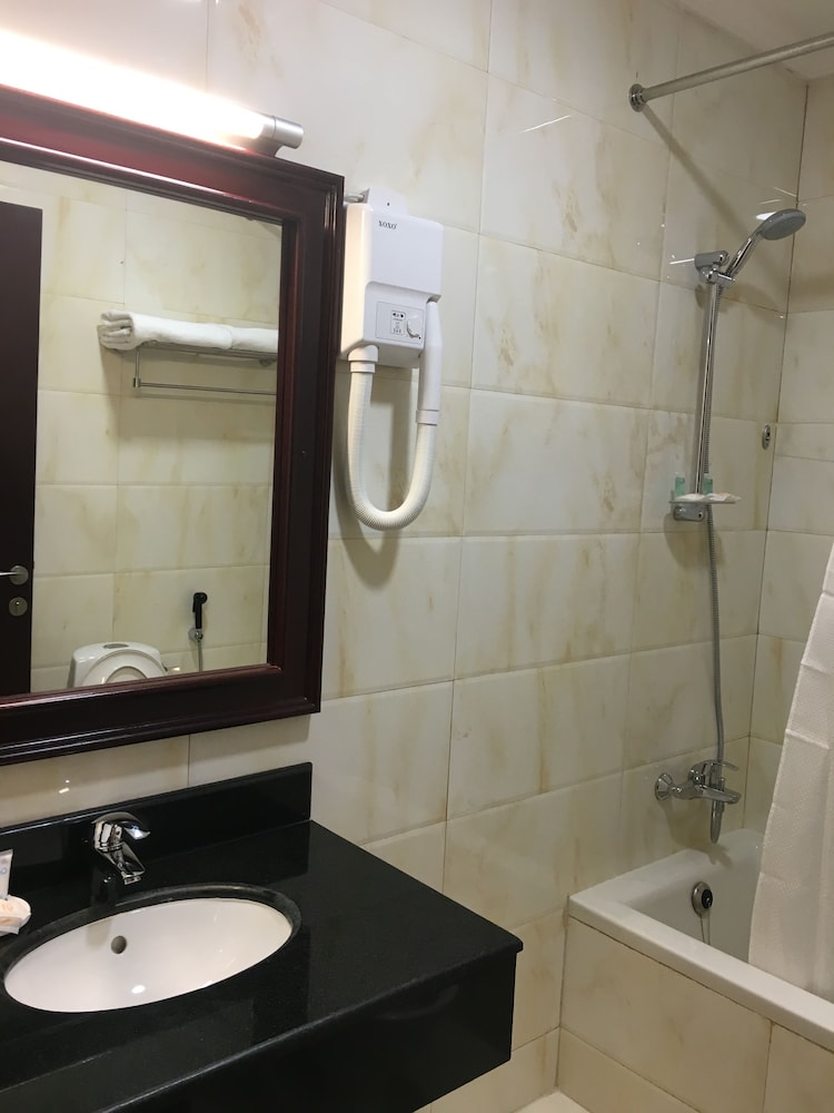 

Milano - Salalah - Muscat International Hotel Plaza