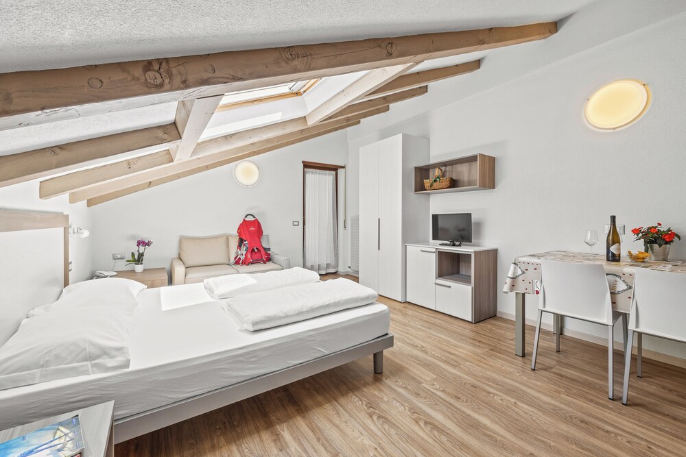

Palermo - Cavalese - Aparthotel Des Alpes