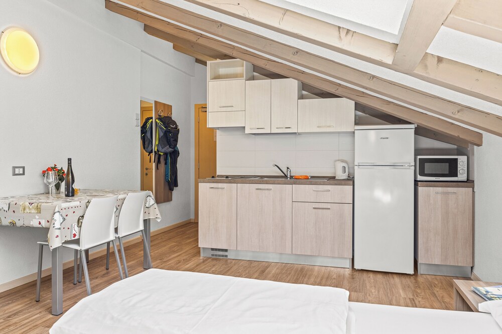 

Bologna - Cavalese - Aparthotel Des Alpes