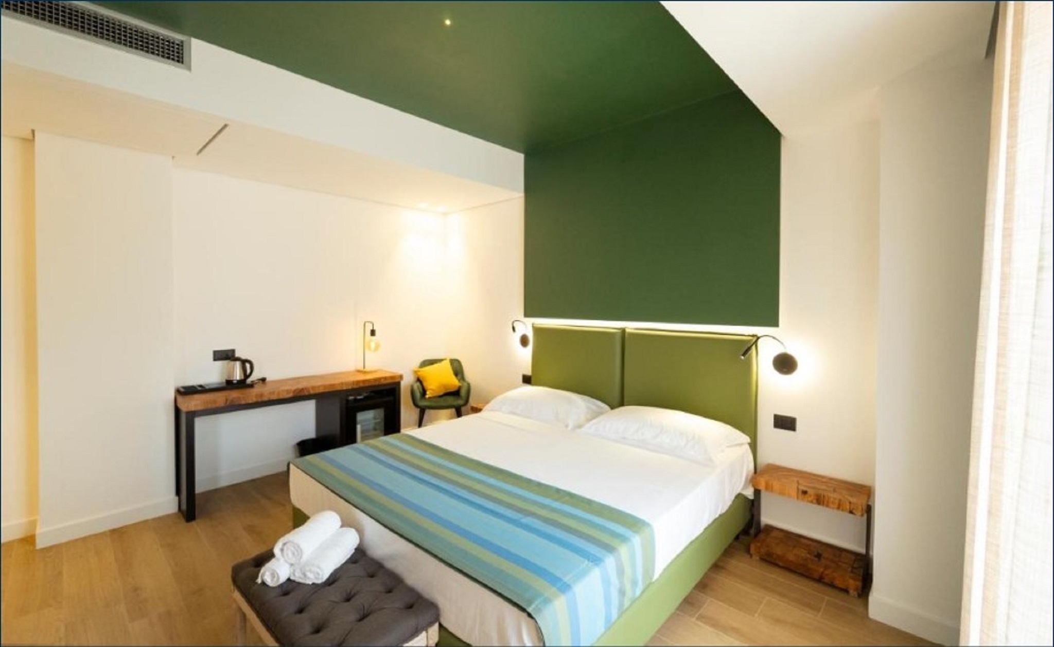 

Milano - Zambrone - Hotel Ristorante Le Rose