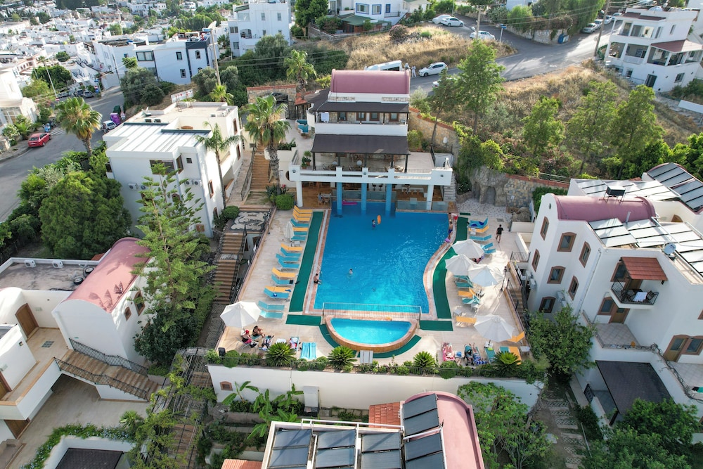 

Roma - Ortakent - Zera Bodrum