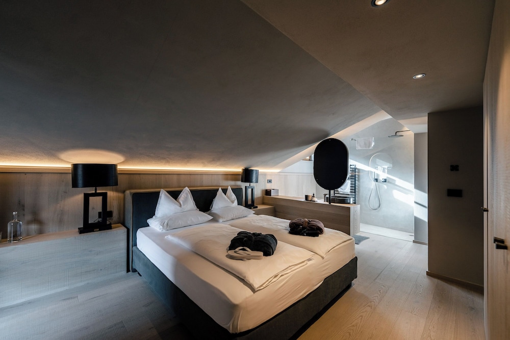 

Ancona - San Ciascian - Sportony Mountain Lodges