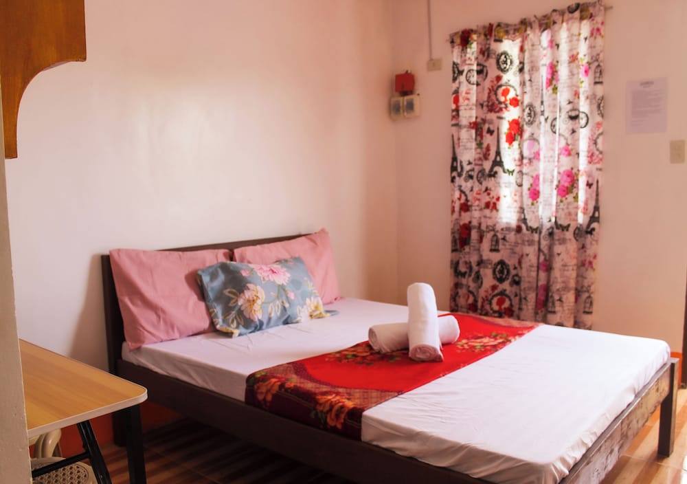 

Firenze - Panglao - Bebs and Jocel Apartment