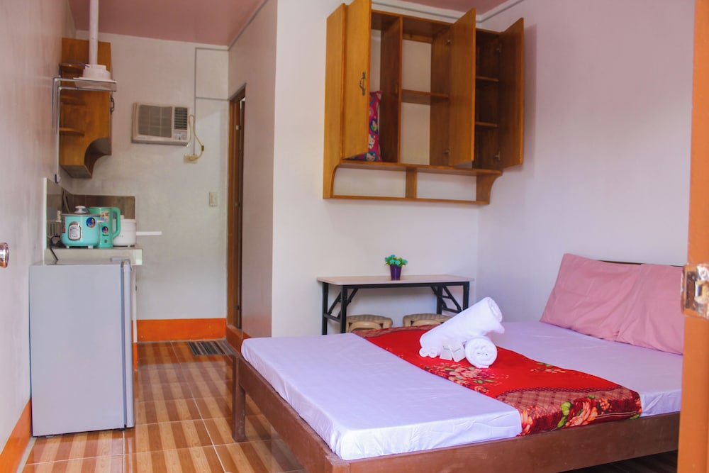 

Bologna - Panglao - Bebs and Jocel Apartment