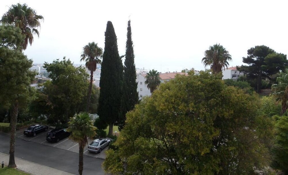 

Milano - Faro - Albufeira Jardim by Umbral