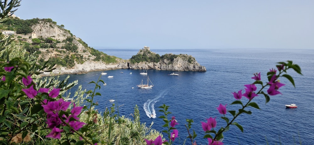 

Palermo - Praiano - Albergo La Conca Azzurra