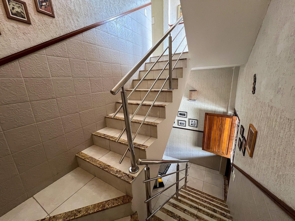 

Bari - Fortaleza - Vila Mucuripe padrão 5 estrelas