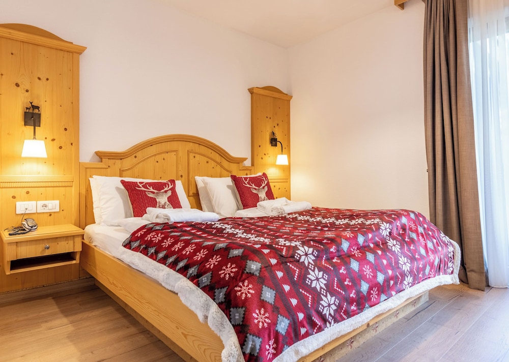 

Lamezia Terme - Brunico - Hotel Kronplatzer Hof