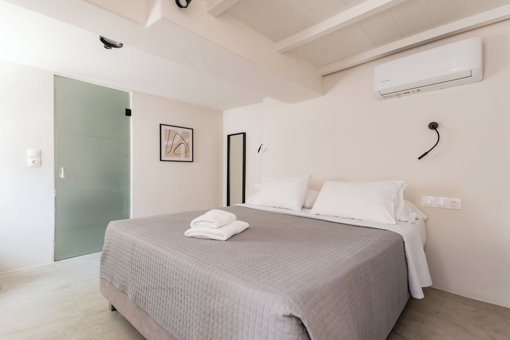 

Venezia - Elia - Rania Apartments Sea View