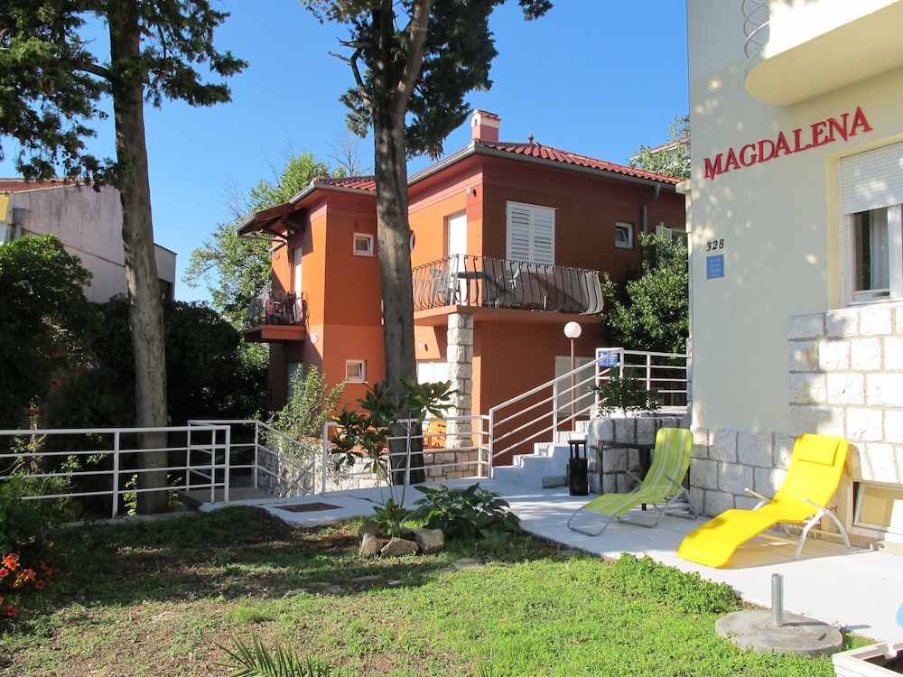 

Milano - Rab - Villas Arbia - Rio by the Beach