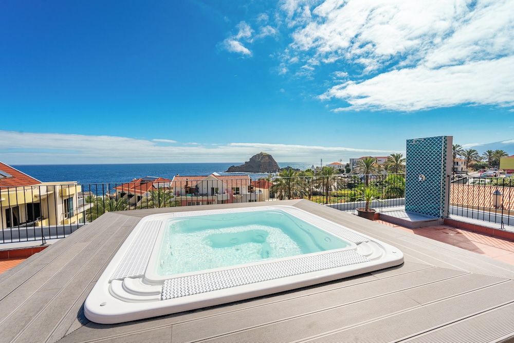 

Brindisi - Porto Moniz - Studios by Aqua Natura Hotels