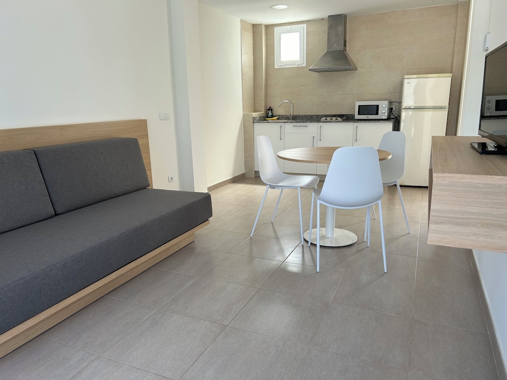 

Verona - El Arenal - APARTAMENTOS DON JUAN