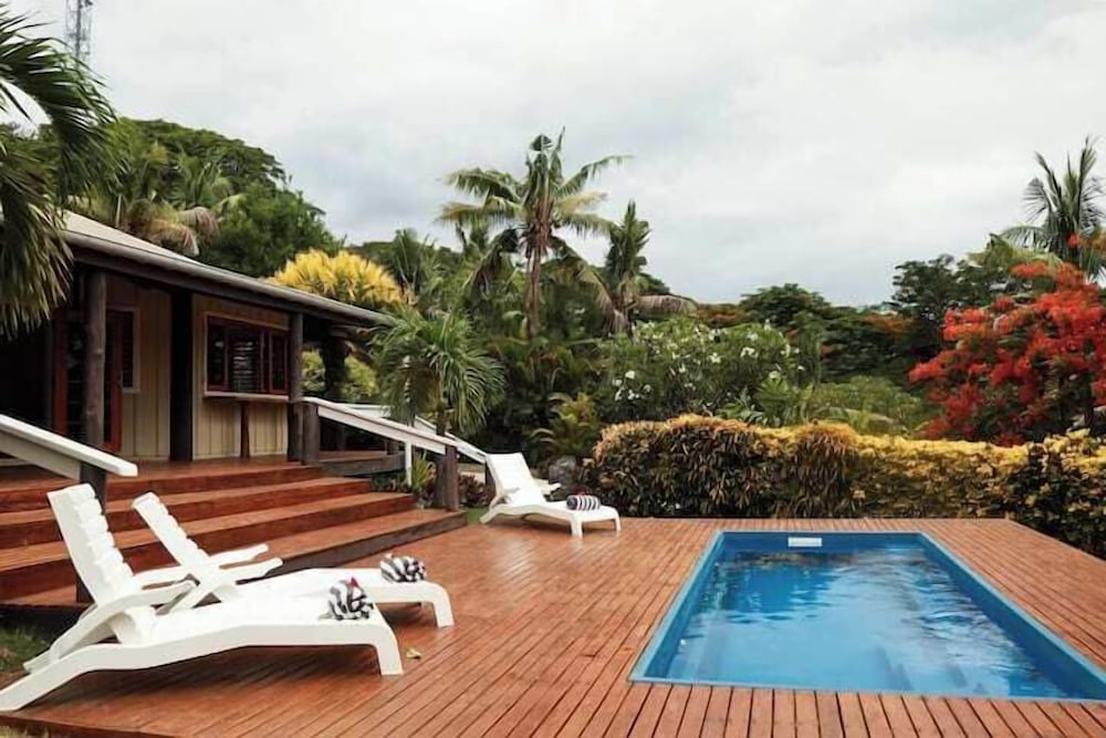 

Milano - Malolo - Oasis Pool Villa - Musket Cove - Fiji