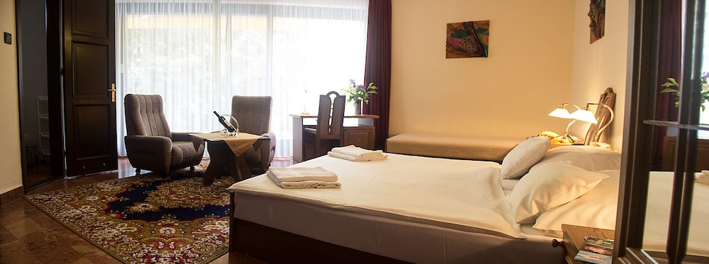 

Torino - Budapest - Hotel Molnár