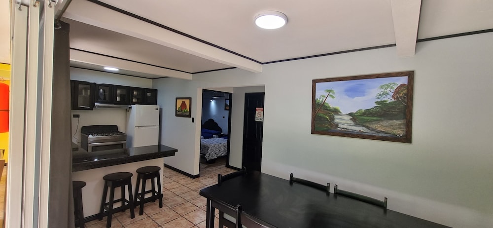 

Bologna - Playa Hermosa - Hotel Mangaby