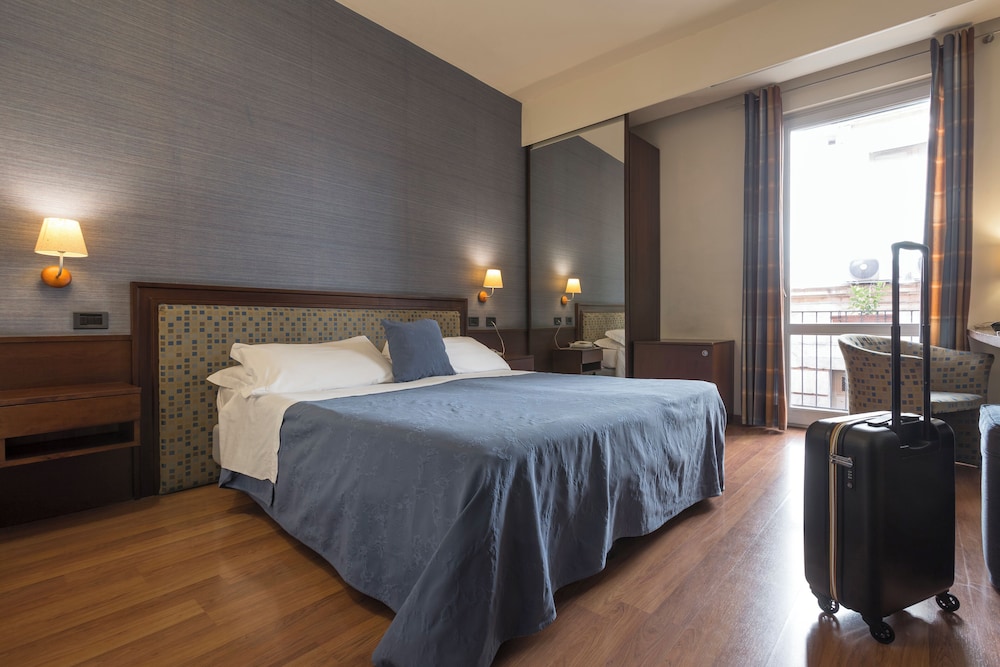 Stockholm - Ragusa - Hotel Montreal