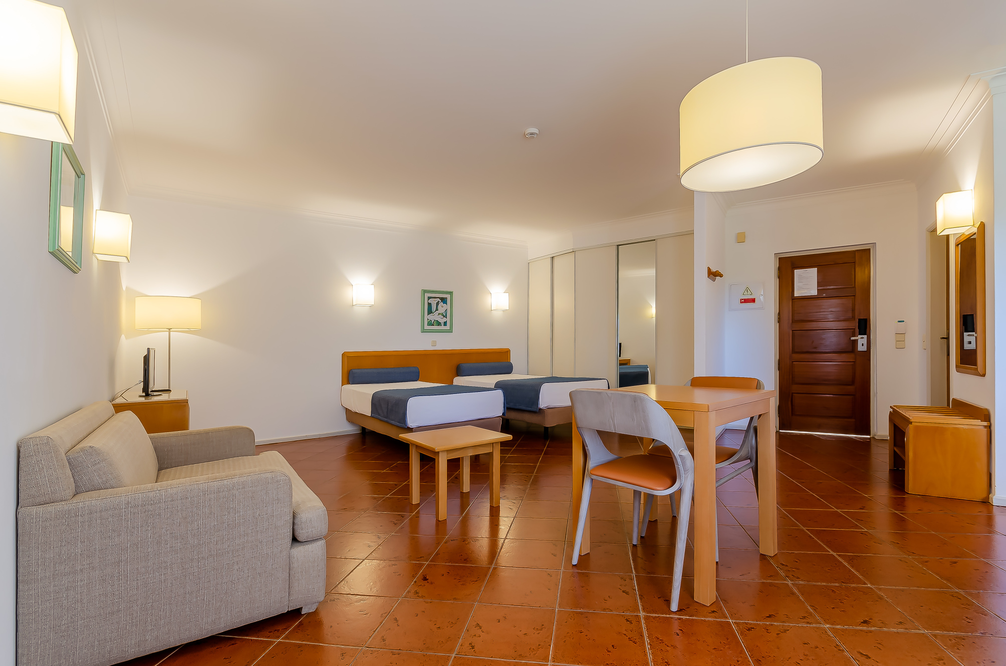 

Milano - Portimao - TURIM Estrela do Vau Hotel