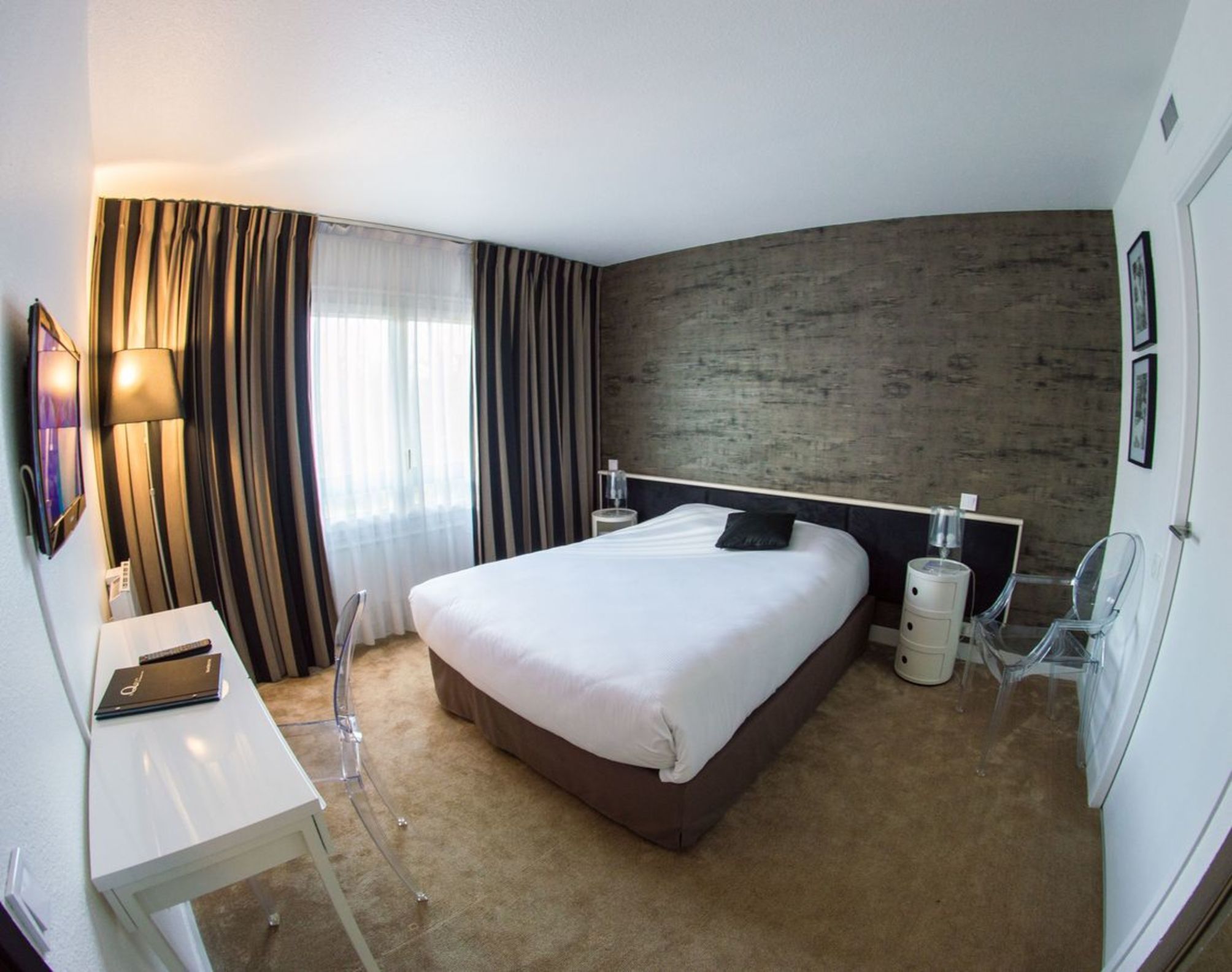 

Torino - Versailles - Hotel Le Quorum - Saint Cloud