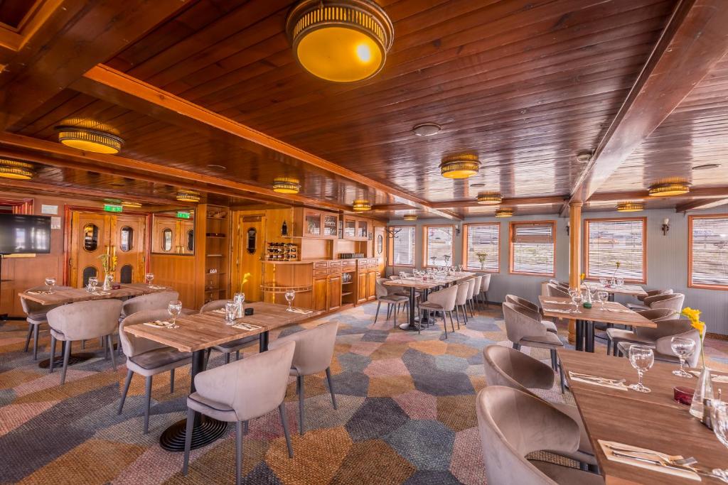 

Salerno - Budapest - Fortuna Boat Hotel Budapest
