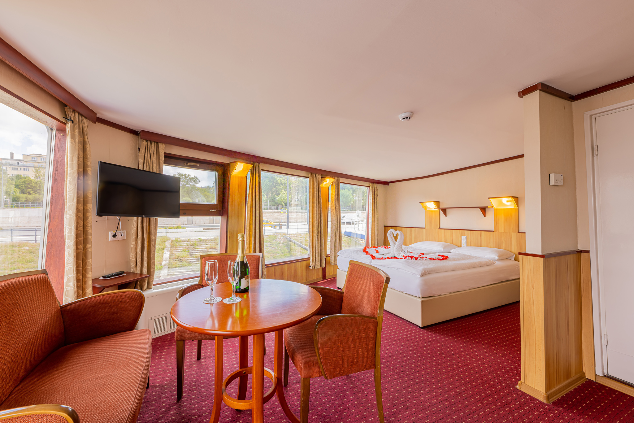 

Pisa - Budapest - Fortuna Boat Hotel Budapest