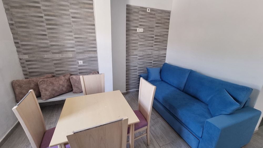 

Brindisi - Perivolos - Leon Lux Apartments