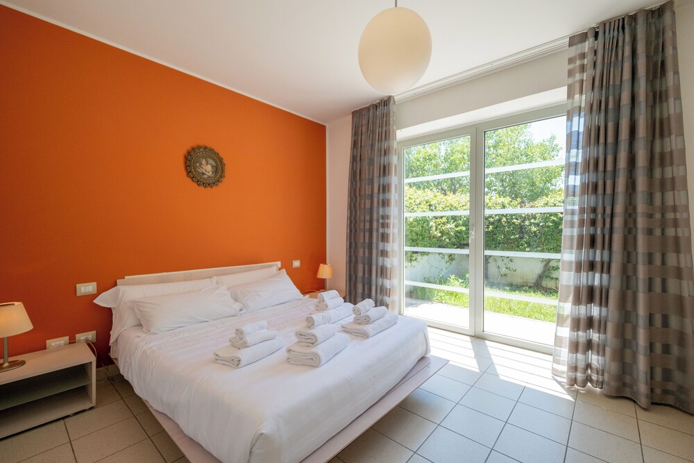 

Milano - Tirrenia - Solidago Residence