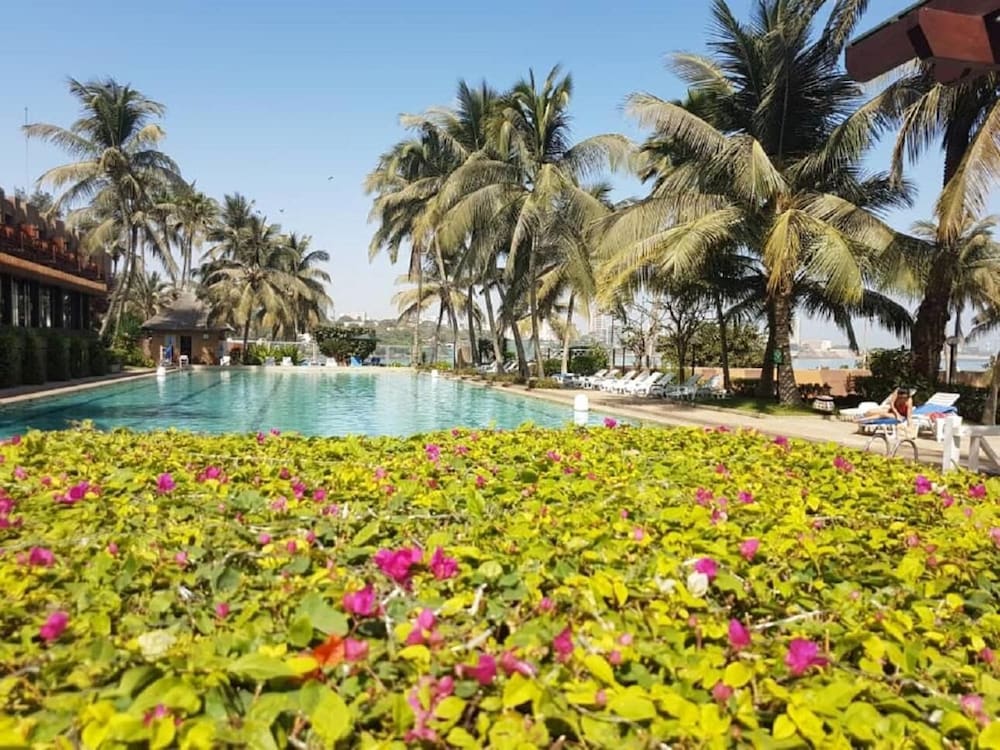 

Milano - Gorée - Hotel Jardin Savana Dakar