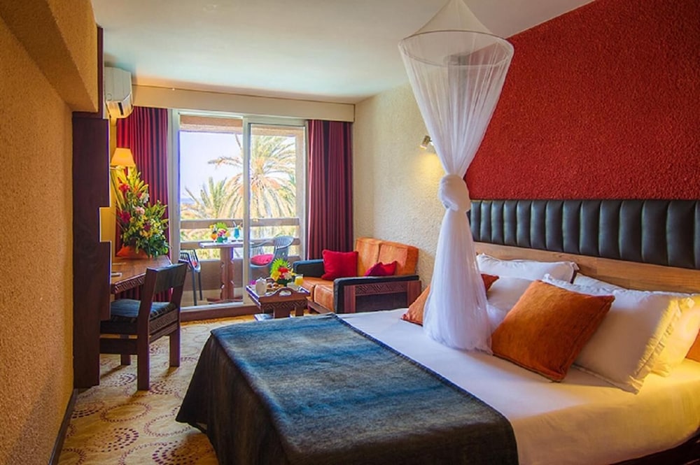 

Roma - Gorée - Hotel Jardin Savana Dakar