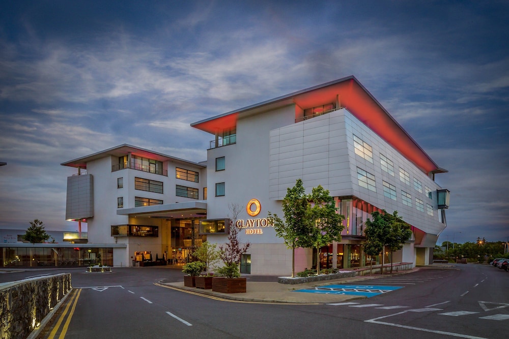 

Olbia - Galway - Clayton Hotel Galway