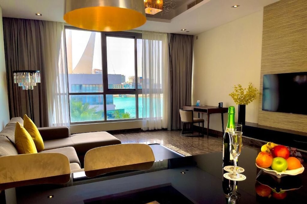 

Roma - Amwaj Islands - Dragon Hotel And Resort