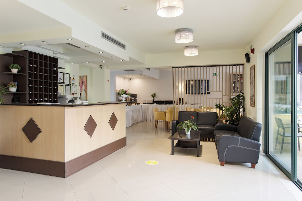 

Venezia - Soúda - Athina Beach Hotel