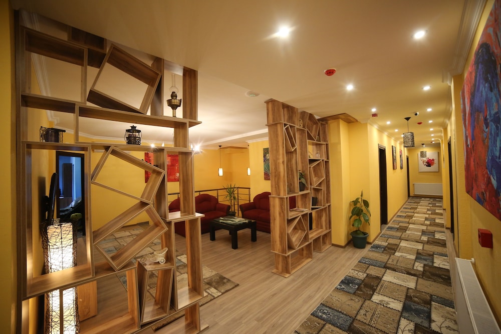 

Milano - Batumi - Hotel Soft