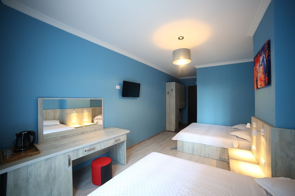 

Milano - Batumi - Hotel Soft