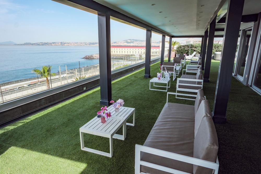 

Milano - Torre del Greco - Hotel & Resort Tre Fontane Luxury