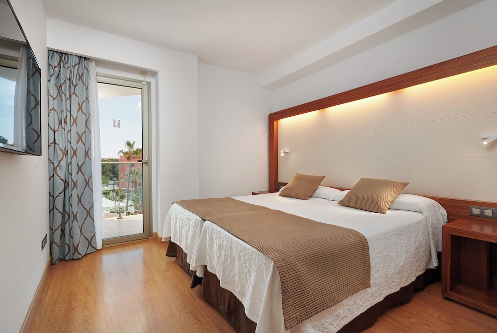 

Firenze - Sant Llorenç des Cardassar - Hipotels Cala Millor Park