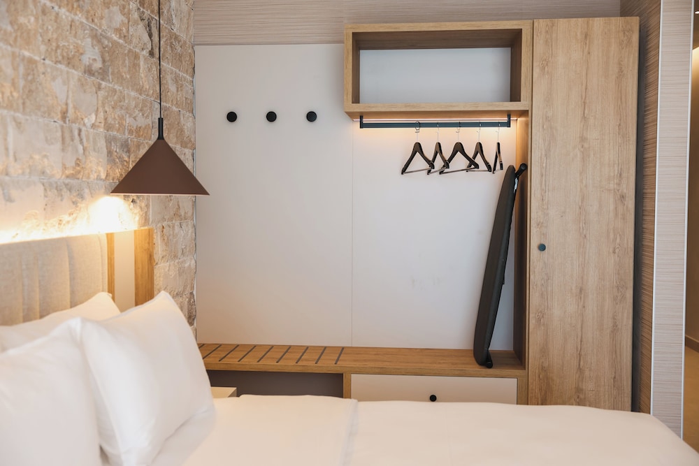 

Roma - Dhërmi - Drymades Inn Resort