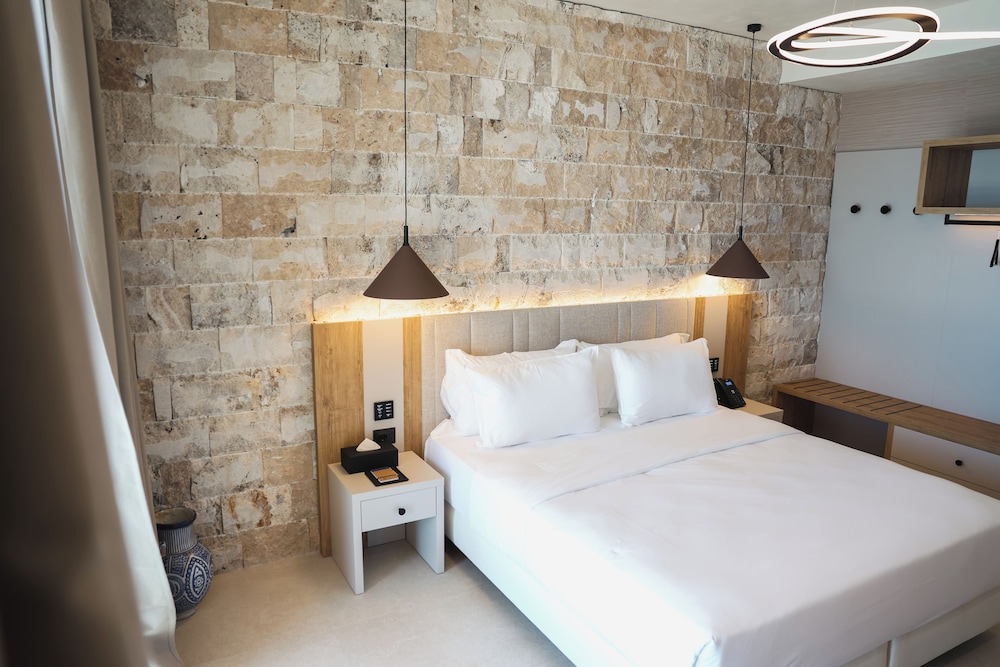 

Roma - Dhërmi - Drymades Inn Resort