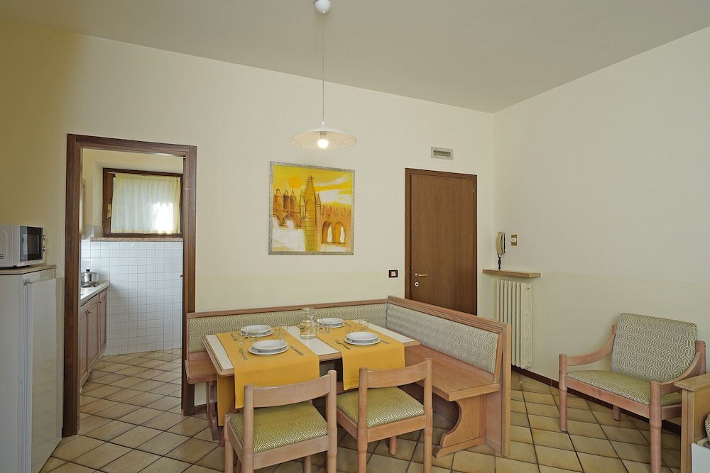 

Milano - Lago di Garda, Laghi Italia - Residence La Filanda