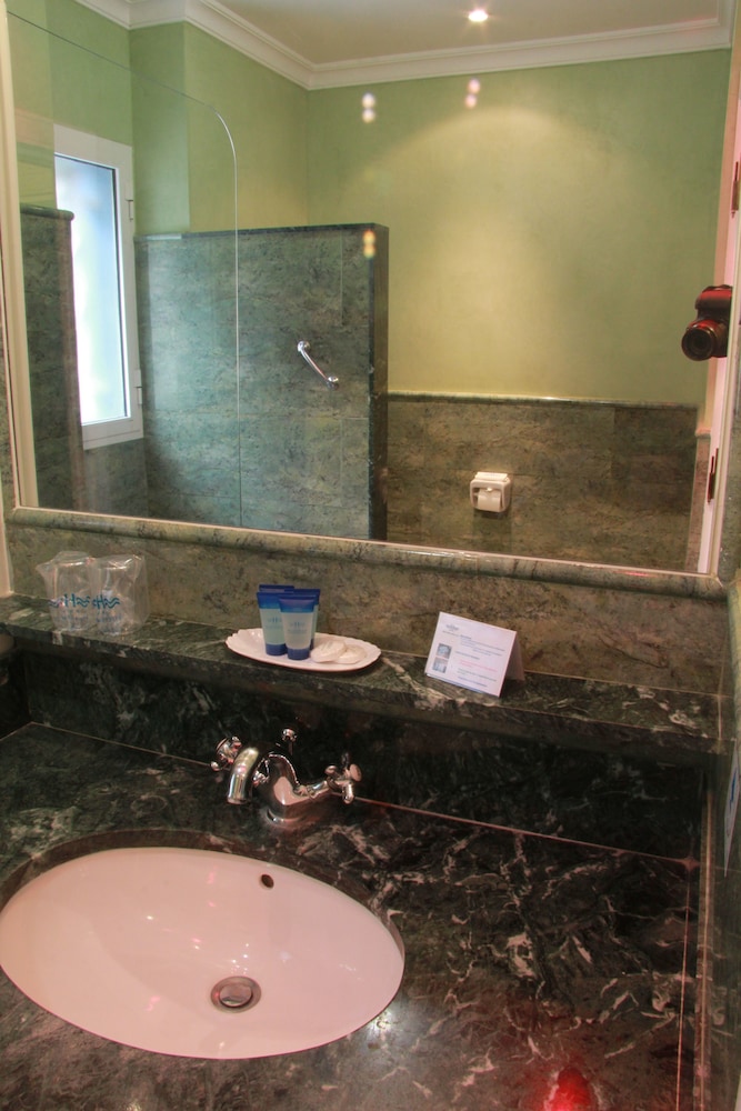 

Milano - Cadice - Del Mar Hotel & Spa
